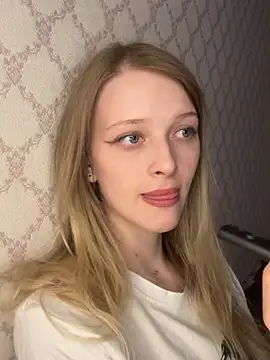 StarFrom_Hell webcam