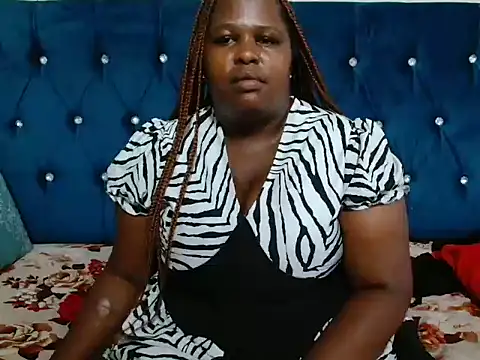 GaggingSlutXx webcam