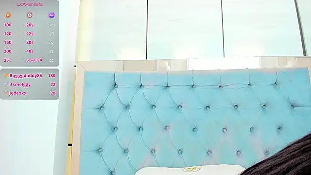 pocahontas_pow webcam