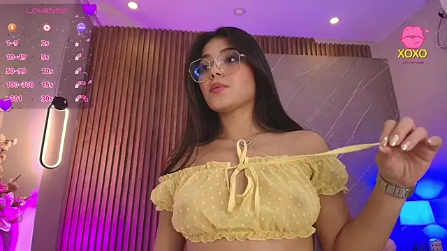 ariana_jhonson1 webcam