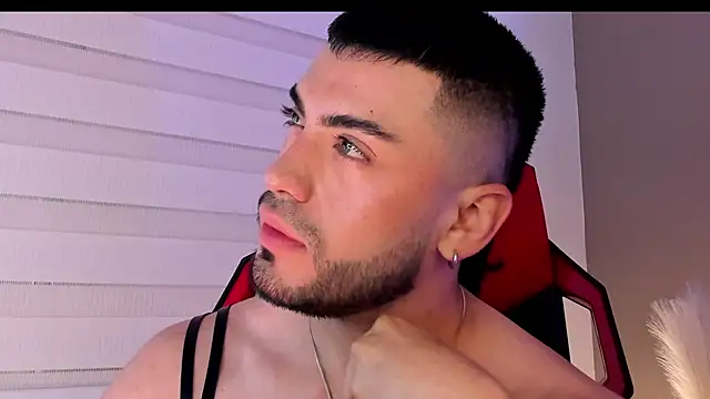 Alexander_Diazz webcam