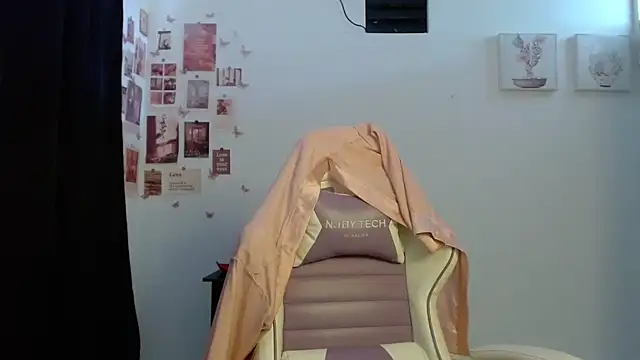 InocentHeaven1 webcam