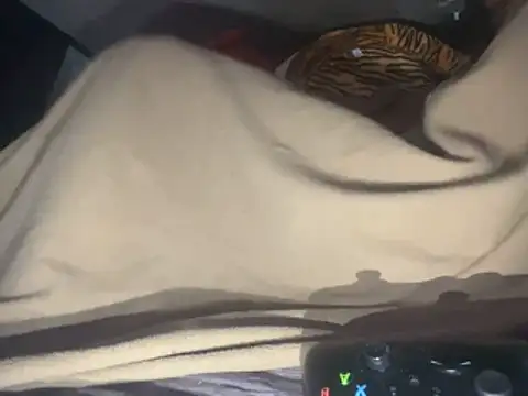 SlimeCrownzOut5 webcam