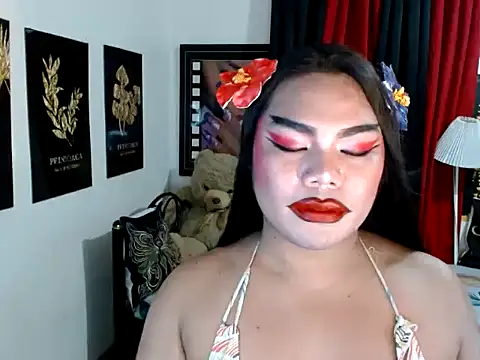 tsbrianahugecock - TSbrianaHugeCock's free webcam - UK Sex Cams