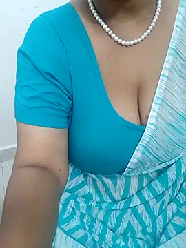 Webcam Model (Tamil_aishu09)  is live.Free join now!