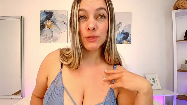 Isabella_Harley webcam