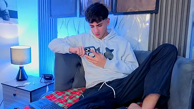 demian_hot99 (M twink) - 💫🍌🍑💫NAKED FULL💫🍌🍑💫