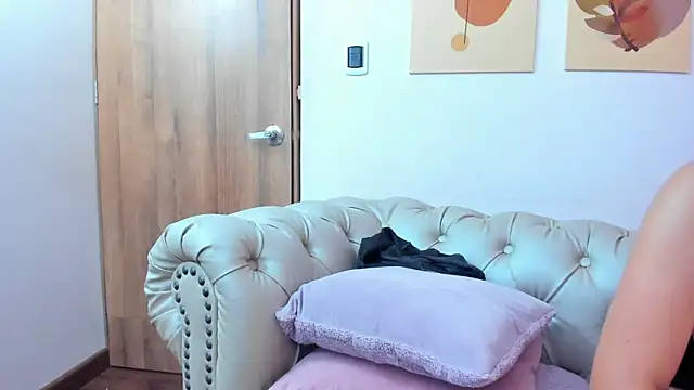 vailoetharris webcam