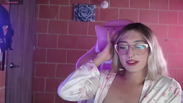 Andrea_camilaaa webcam