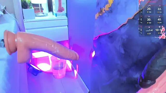 little_valentinaa webcam