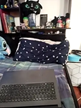 AoA-BoyStudent webcam