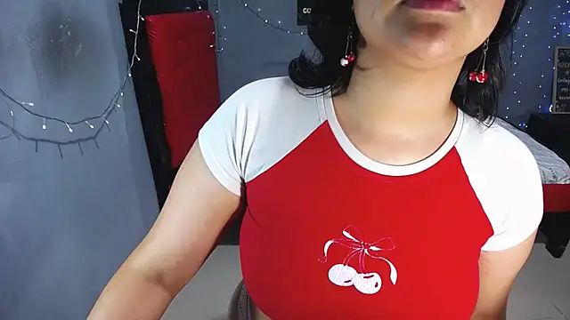 sweettei - Sweettei's free webcam - UK Sex Cams