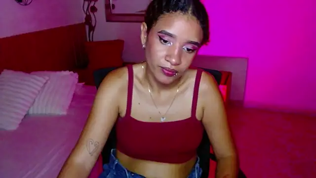 Alice_Grinnerk webcam