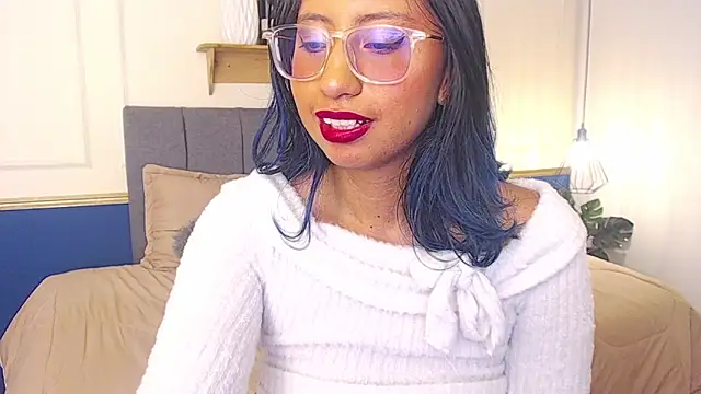 Violet_2003 webcam
