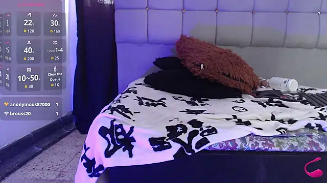 charlotte_brawn webcam