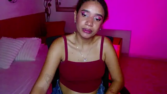 Alice_Grinnerk webcam