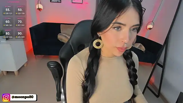 Luna__Ponce webcam