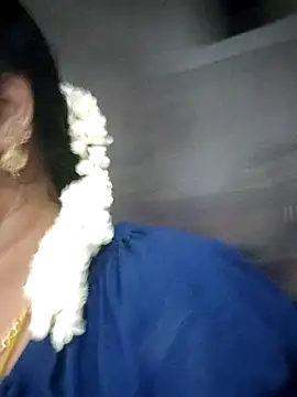 sweetqueen143 webcam