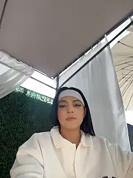 ArieliciousXXX webcam