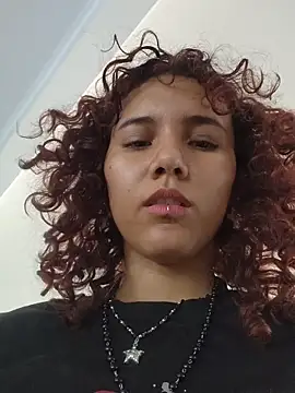 Isabella_Stark webcam