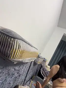 yingzi003's live cam