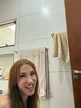 irresistible24 (Ask my age) - Siririca/Play clit