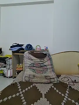 young-hairy-jon webcam