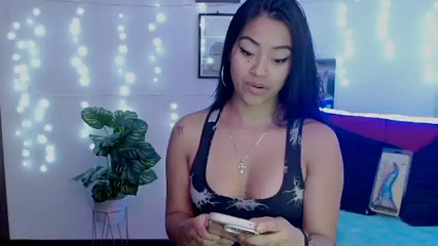 NatalyEscobar_lx webcam