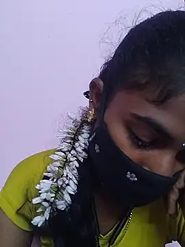 Tamil_Hot_RoyalQueen webcam