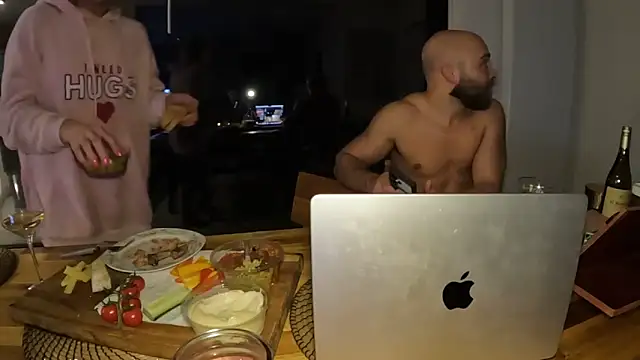 CustomKinkyCouple webcam