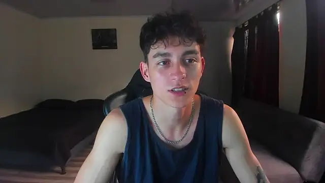 luke_chill (M young) - Cum Show