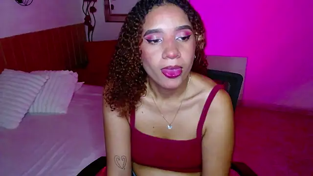 Alice_Grinnerk webcam