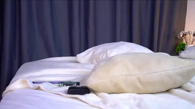 free online sex chat NelleMihalko