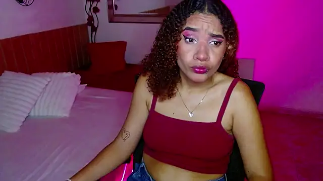 Alice_Grinnerk webcam