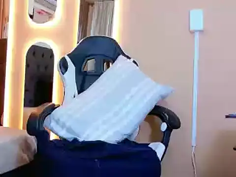 Veronicajhonsonn webcam