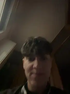 ravenryx - Ravenryx's free webcam - UK Sex Cams