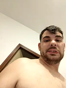 m702d-gr - M702d-gr's free webcam - UK Sex Cams