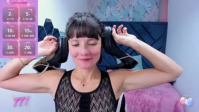 Valery_More__ webcam