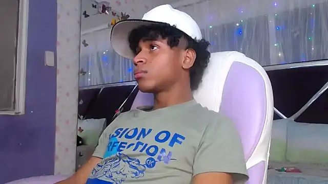 Santy_bigcock_01 webcam