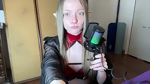 elfgirlana - ElfGirlAna's free webcam - UK Sex Cams