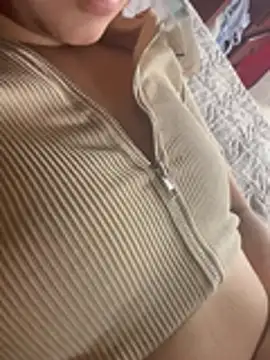 rakel37 (F teen) - Show naked