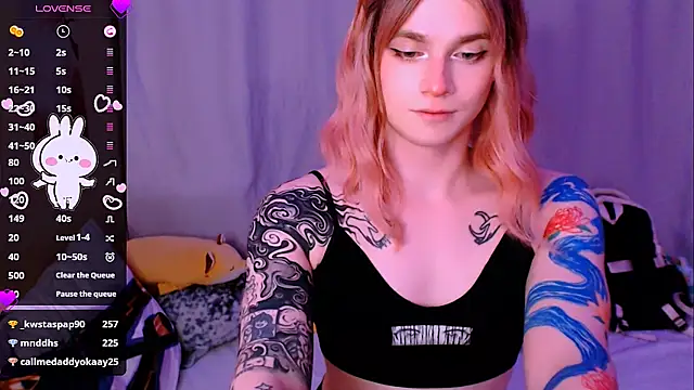 Alice_Hells webcam