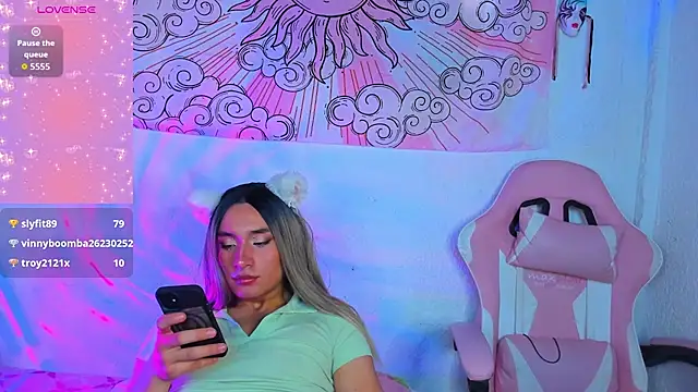 brihanna_cooper (M twink) - suck dildo