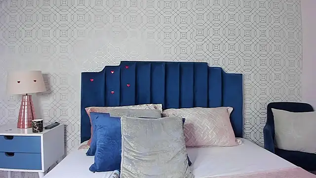 ashleythompson2025 webcam