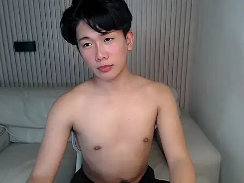 dangerzone0122 webcam