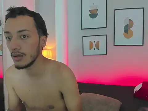 Tangled_couper webcam