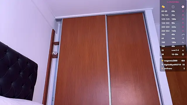 camillasanchez - Camillasanchez's free webcam - UK Sex Cams