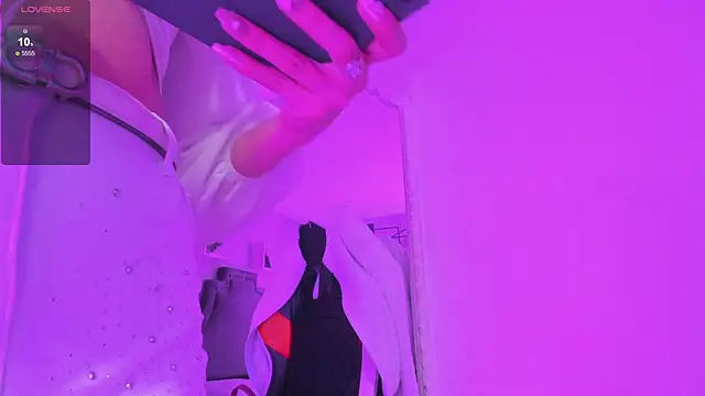 KarelyMitchel webcam