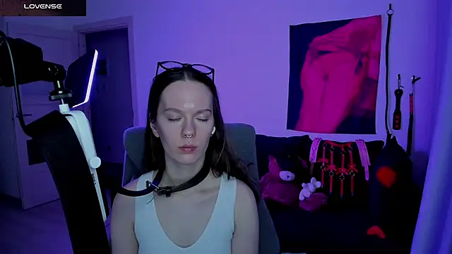 Goddess_of_Fertility webcam