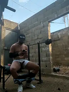 PIGHIGHDIRTY_p0 webcam